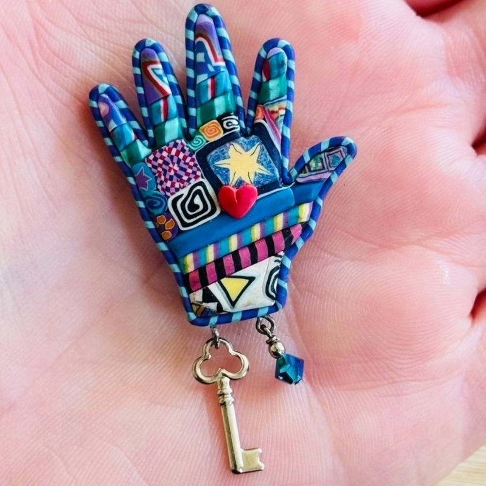 VTG Artisan Colorful Hand Brooch Pin Figural‎ Crystal Rainbow Skeleton Key Heart